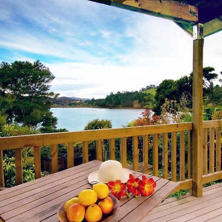 Bay Of Islands Cottages Russell Exterior photo